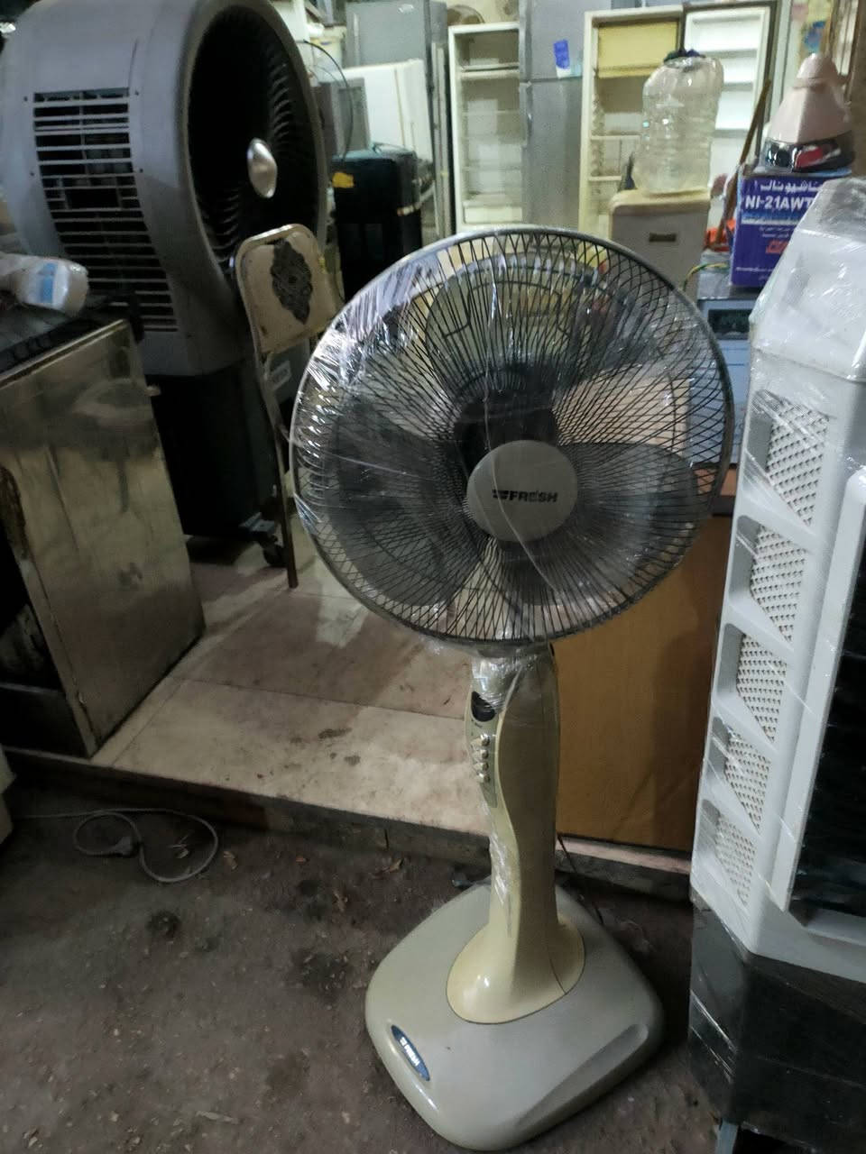 جميع التكييفات الصحراوى وجميع المراوح البيع بسعر مناسب 
تكييف فريش 80 لتر 
تكييف جاك 90 لتر 
مروحه فريش عمود 
مروحه توشيبا عمود 
مروحه توشيبا حاءط 
مراوح صينى أو مصرى سقف 
للبيع بسعر مناسب 
معرض العماد لبيع وشراء المستعمل والجديد 
الفيوم الفوال كبرى الشيخ سالم بجوار مطعم عباد الرحمن بجوار شركه المتحده للادويه بجوار فكرى للشكمانات للتواصل معنا اتصل بنا على الرقم ده 
@ [2627255377497079:13708:010 04728330] 
01004728330
01002797350


**إذا كنت صاحب هذا الإعلان وتريد حذفه لأي سبب، رجاءا أرسل رسالة إلى الدعم الفني**