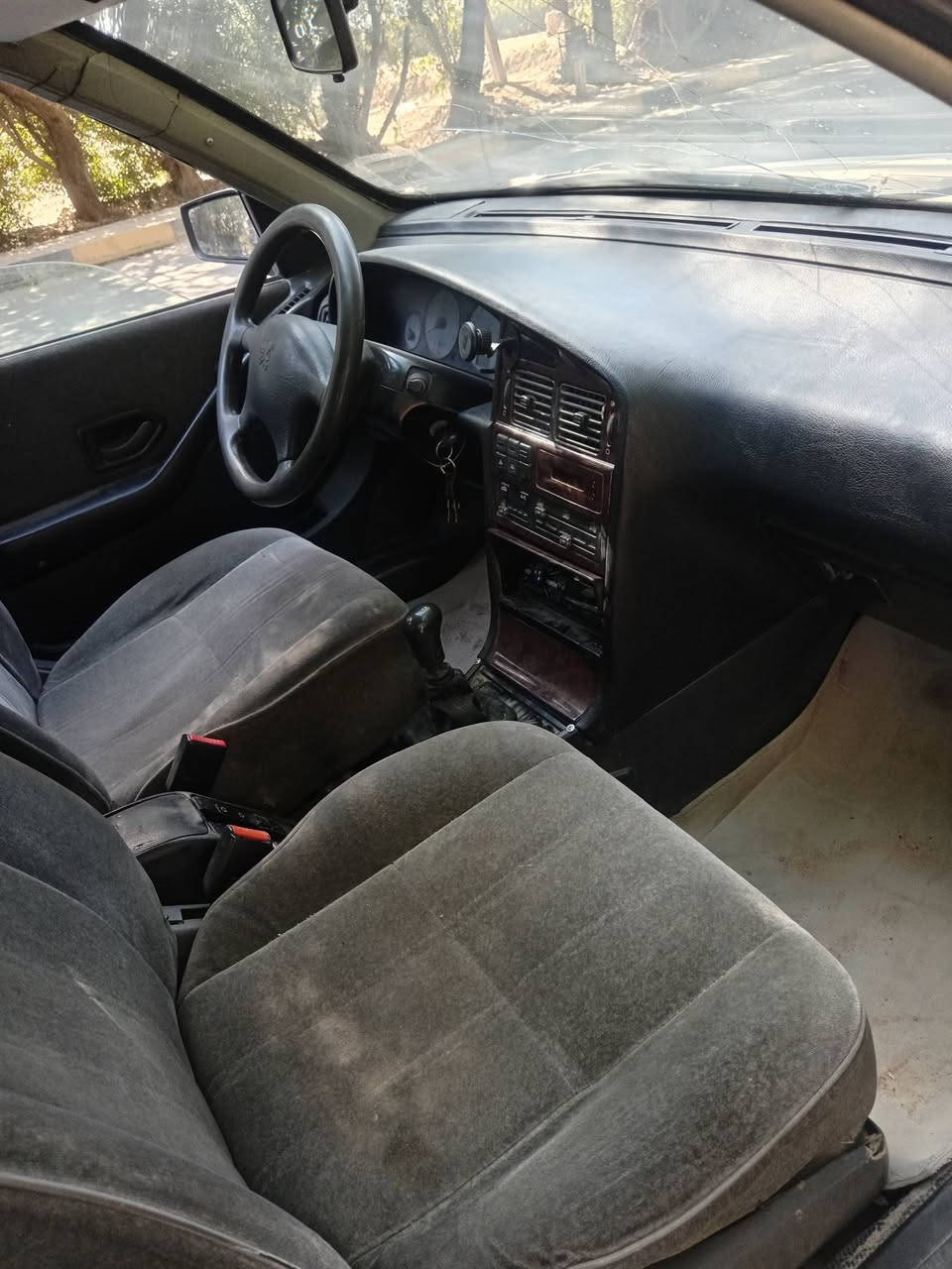 السلام عليكم
بيجو بارس 
مديل ١٢
السيارة حلوه
السنويه ساقطه من ٢٠٢٣
السيارة خير من الله 
فقط بيه خيط بخار
السيارة معروضه ١٧ ورقه وبيها مجال شي بسيط
باقي التفاسيل ع الواتساب *********** 
مكلف بالنشر
