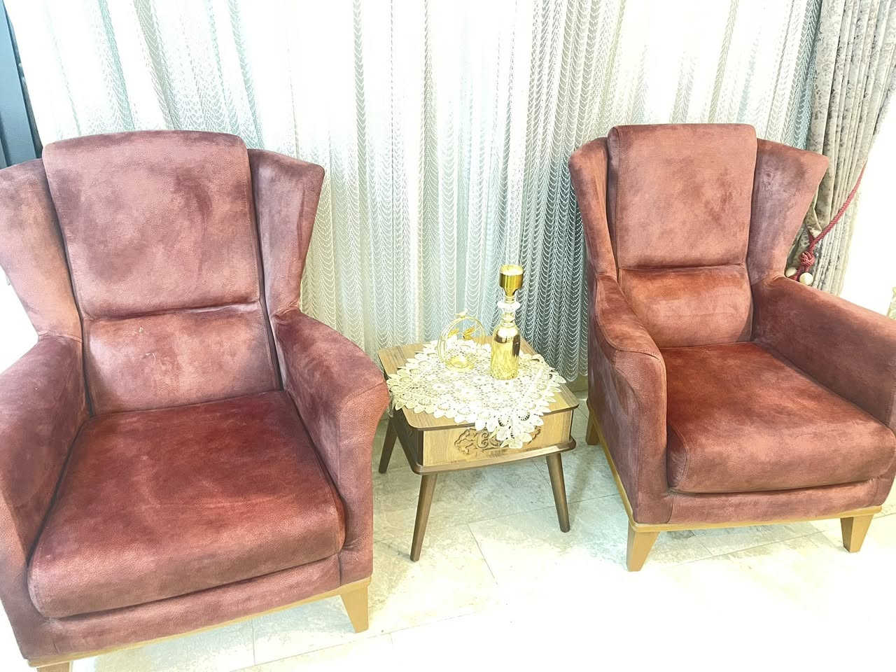 مرحبا 

 تخم ١٠ مقاعد جديد تركي قوي ماخذتة من القند 
والبردات درجة اولى عدا التور عادي
وطبلة وسطية و٤ طبلات سيت وياه كلهم جديد مابيهم اي ضرر 
رايدتهم ب٧٥٠  
اطي وياهم مجانا مفارش تغطية التخم وسيت مفارش طبلات وكم قطعة تحفية. المكان بغداد الدورة


**إذا كنت صاحب هذا الإعلان وتريد حذفه لأي سبب، رجاءا أرسل رسالة إلى الدعم الفني**