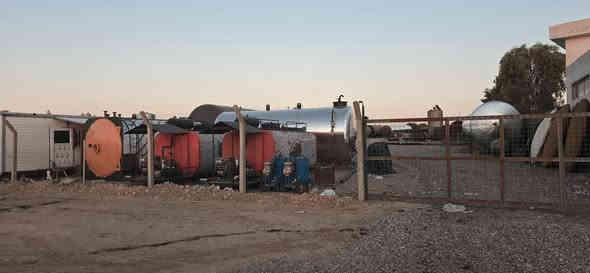 خزانات  هيدروليك 54 ألف لتر  و100الف لتر خزانات  بوليمر  10ملم ***********
