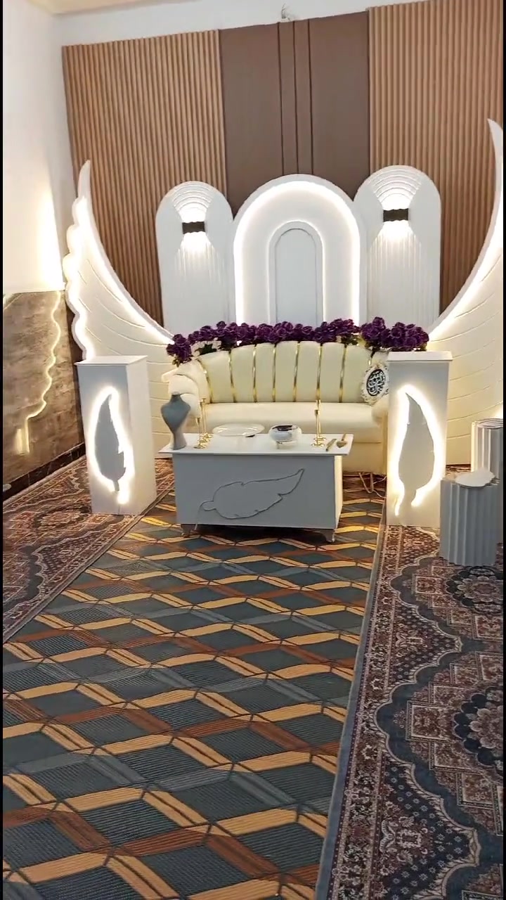 احد اعمالنه داخل النهروان
عروض العيد مستمره
متوفر اجار مزاهر بوكيه ورد حسب الطلب توصيل داخل النهروان ماعليك بس تتصل علا لرقم *********** 
عنوانه نهروان شارع 60 شارع السوك
