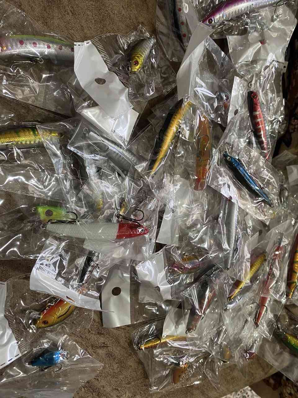 لسلام عليكم خداعات  صيد عدد ٥٢ توصيل كافه 
الاحجام كبير وسط صغير
المحافظات اعله سعر ابيع
***********
