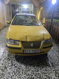 سمند موديل 2013 بنيد مضروب  وجاملغ خلفي  وبيه ملاحضات بسيطه  عارضهه 41...