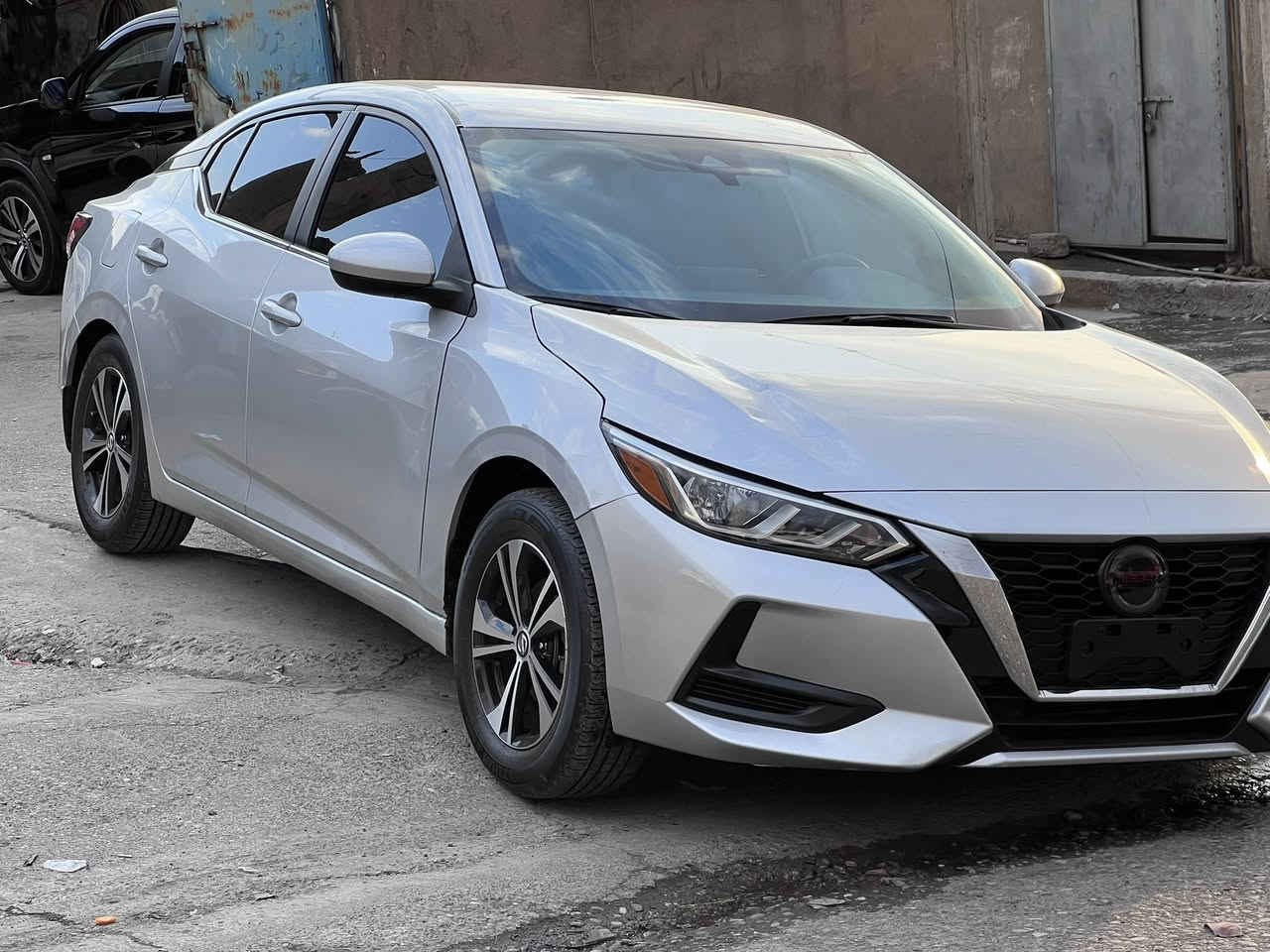 نيسان سنتره
صياره مرقمه جاهز رقم اربيل تحويل ثاني يوم
موديل 2023 
وارد امريكي 
موصفات SV كشن هيتر ستيرن هيتر 
ماشي 28 الف مايل 
صياره بيها باب صايق صبغ فقت واحد قطعه صبغ 
ملا حضه بيها 2 تعديل PDR بل جاملغ سكن امامي باب
شويه دوسه   رقم الشاصي موجود منشورات
صياره بجم كبس خلفي كبس 
بيدون ايرباگ فقت سيستم توكمه 
عنوان عقرء 
السعر 140 مجال شويه 
رقمل هاتف وتساب علي 
***********
