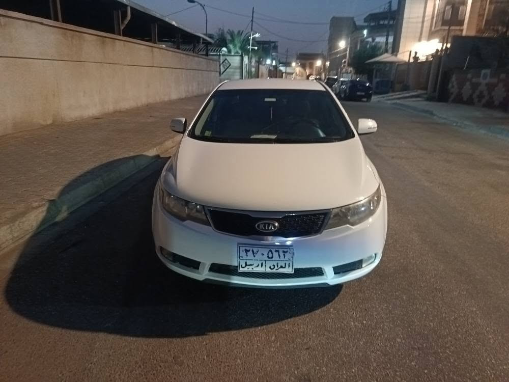 سيراتو خليجي مديل ١٣ سياره مكفول من الضربه والتبديل الصبغ بيه حلوب فقط سياره جديده سعر ٨٥ رقمي *********** البصرة, العراق
