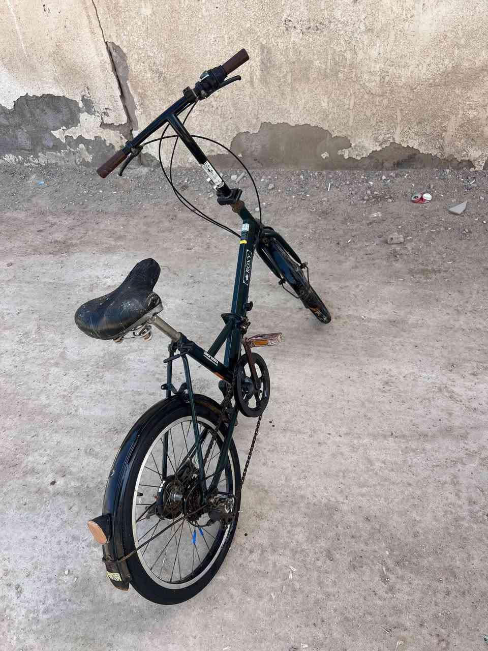 بايسكل طباكي للبيع نضيف فول لفول مثل لبصوره لبايسكل مامبدل بي اي شي لتيوب مامبدله شرط لبايسكل نضافه 100/100 باله اغراضه كامله ويا وبي جمبزات هم انطيهه ويا بس ممخليهن مكاني بصره ابو الخصيب عويسيان الاتصال ***********
