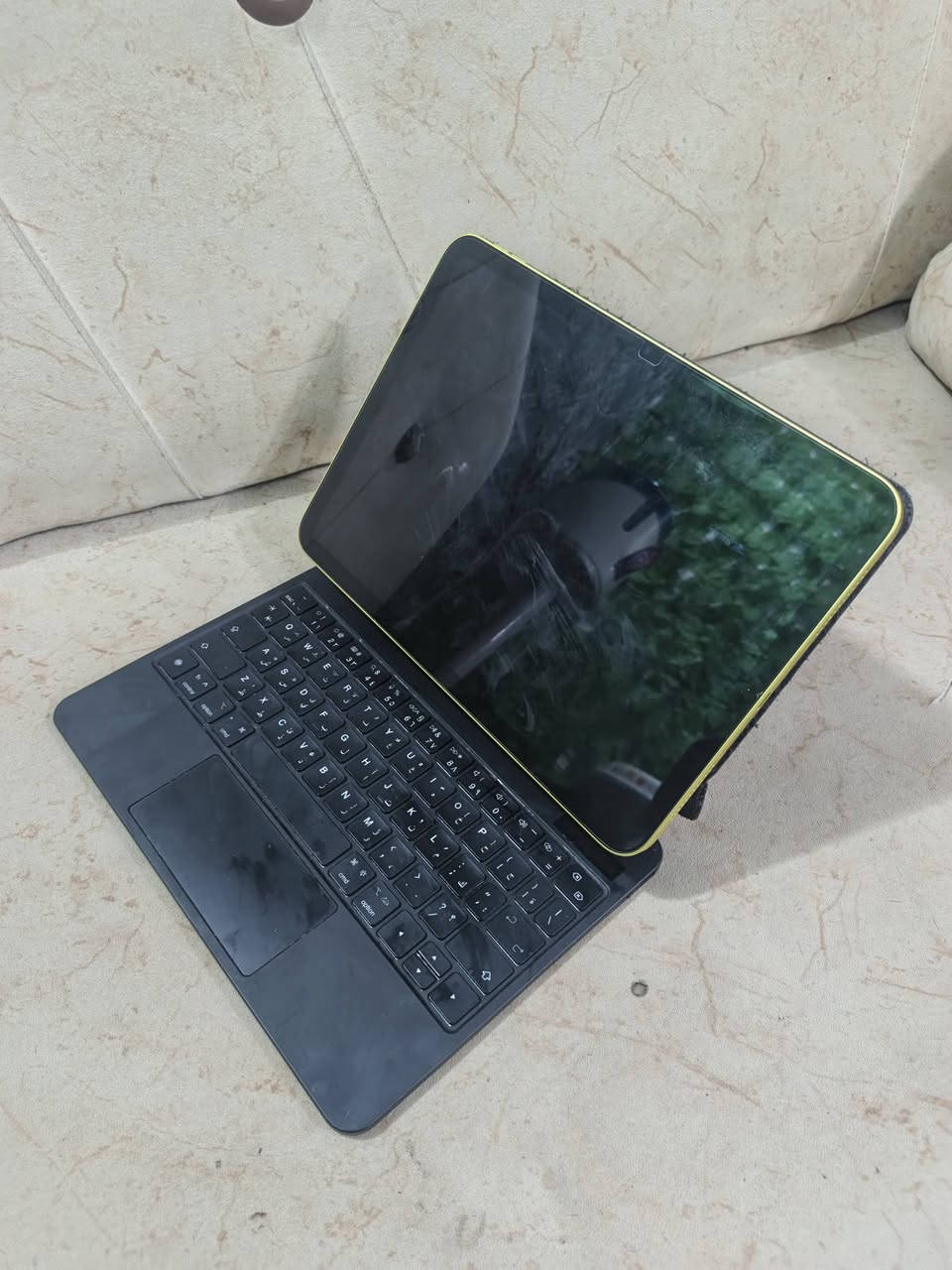 ايباد ١١  a16. مستخدم قليل
ملحقات كامله . بطاريه  ١٠٠٪ مشحون ٤٩ 
ويا ماجك بورد وقلم جوكر  

عنوان ديوانيه. ـ طريق سنيه 
سعر 500وبي مجال بسيط


**إذا كنت صاحب هذا الإعلان وتريد حذفه لأي سبب، رجاءا أرسل رسالة إلى الدعم الفني**