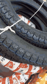 #تاير ٤ #كير #خلفي #حجم ٣٠٠ ع ١٧ ايراني اصلي  #السعر ١٣،٥٠٠  #كوت #الا...