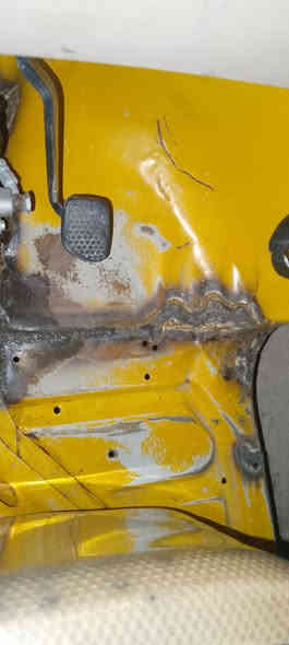 سلام عليكم تكتك البيع مديل 21مرقم تحويل مباشر سعر 6500وبيه مجال قليل حك جيه هاذ رقمي ***********
