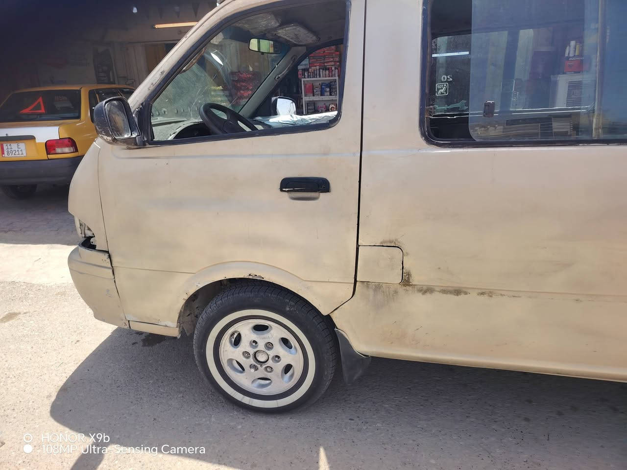 للبيع موديل ٩٧  السعر ٣٢ بيه مجال العنوان بغداد المدائن رقم الجوال *********** أو واتساب *********** أتصل وحياكم الله
