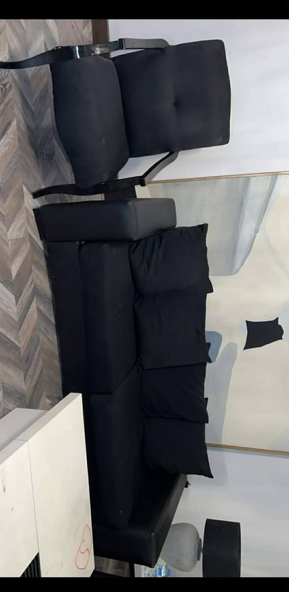 سڵاوی خوای گەورەتان لێبێ بەڕێزان
ئەم تاقم قەنەفە  10نەفەرییە

مێزی  نان خواردنی 8نەفەری

بۆ فرۆشتن

زۆرتایبەتو خاوێنو لۆکن بێ شوختن تۆکمەن لەئاشلی کڕاوە

 تاقم نان خواردنەکەش جڵدی ئەسڵییە

سلێمانی


**إذا كنت صاحب هذا الإعلان وتريد حذفه لأي سبب، رجاءا أرسل رسالة إلى الدعم الفني**