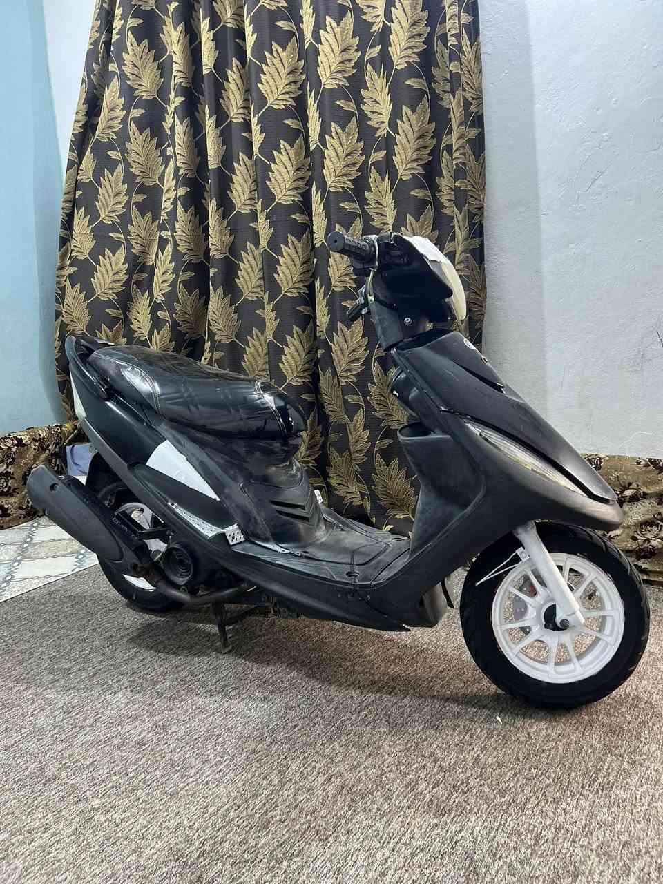 ماكس عدله لبيع او مراوس حسب القناعه دراجه مفتوحه 50ما نقصها شي كله شغال مكاني ناصريه مركز حي الشهداء ***********
