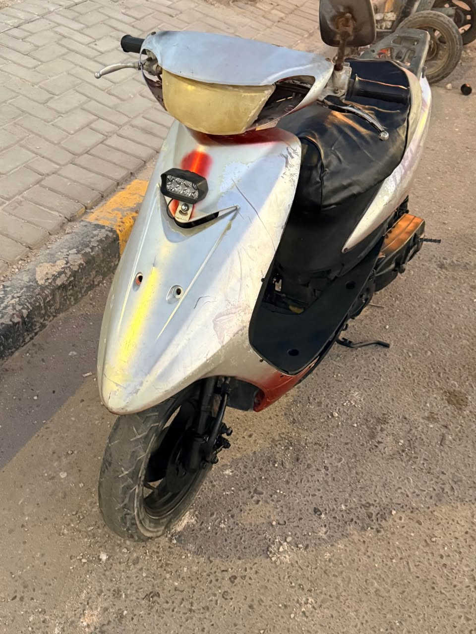 دراجه عصفوري ياماها شغاله ما بيها نقص ضفيره كامله شغاله عوزها باتري ولايت سعرها 175 المكان كرمة علي رقم الهاتف 7764511299 البصرة, العراق


**إذا كنت صاحب هذا الإعلان وتريد حذفه لأي سبب، رجاءا أرسل رسالة إلى الدعم الفني**