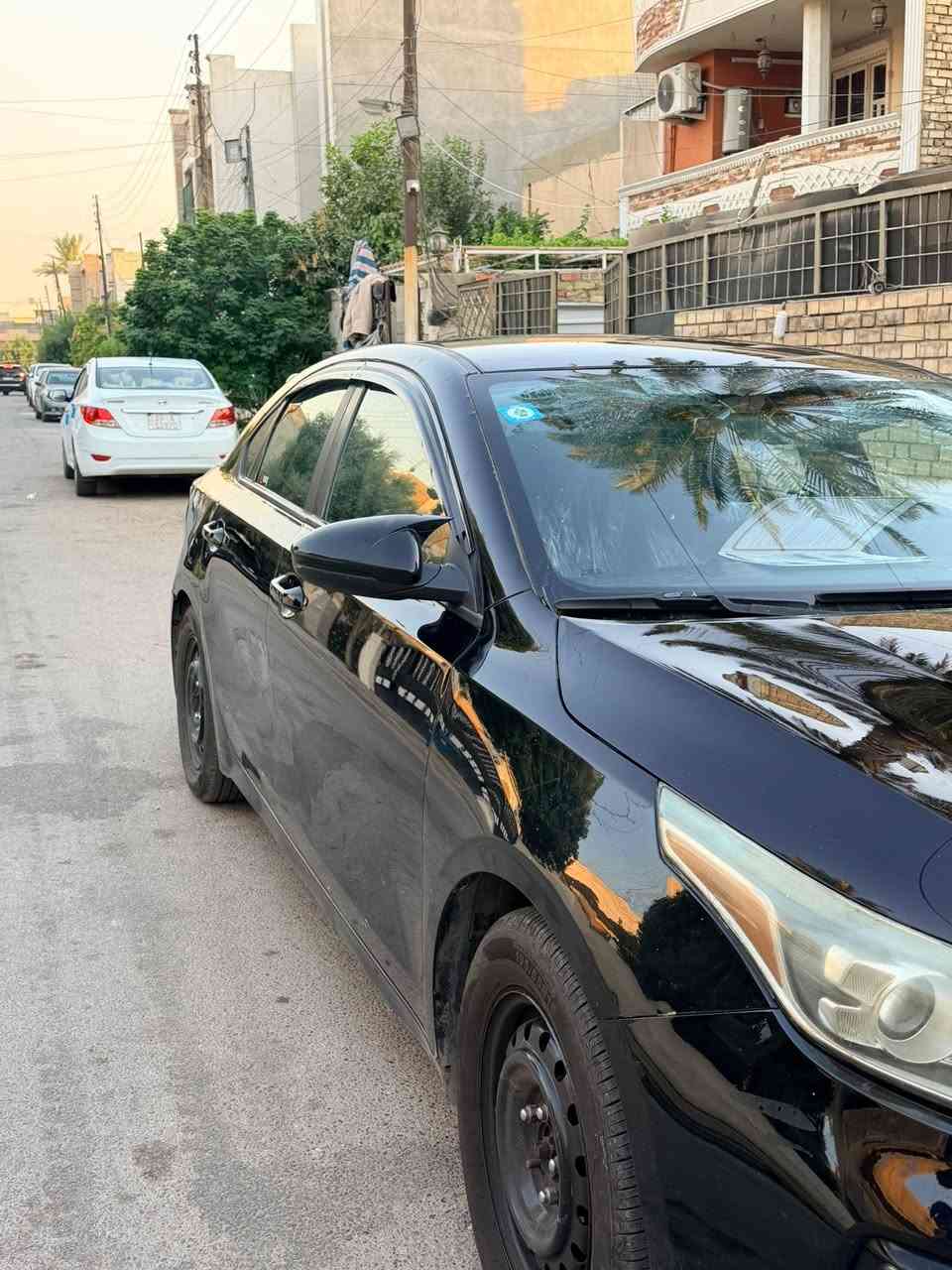 فورتي 2019 اسود مواصفات s رقم وسنويه جديدات بغداد تحويل ثاني يوم ***********
