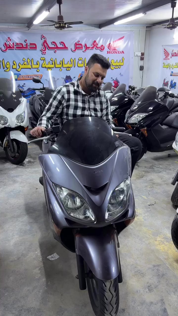 تم البيع وبالعافيه عل اخذهه
باقي الدراجات متوفره 
مكاني بغداد الآمين ثانيه 
***********
