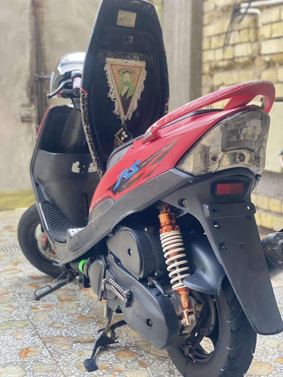 سلام عليكم دراجه ماكس عدل للبيع دراجه بلاديه ختم واحد ويه المكينه دراجه خير من الله وين ما تريد شغل وطلع مكينه مكفوله لا تنقيص لا تبخير دراجه نقص مالته بس سلف ولله متعاجز اسوي باقي دراجه مكفول *********** مكاني العبيدي شارع عشرين  رأسه سعر 650 وبيه مجال بصيط
