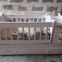 سرير أطفال • عدد ٢ • نضافة ٩٠٪