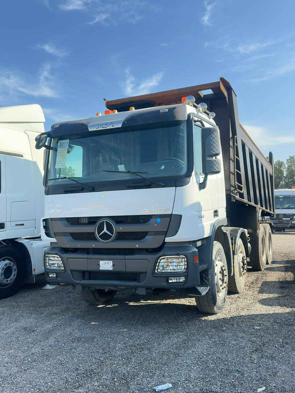 السلام عليكم اكتروس4141 للبيع موديل 2011 السياره جديده  بدي تسكام حمزه ناهي 2026 ()*********** السياره مسجله بسمي ***********وحاجز تنزيل موديل
