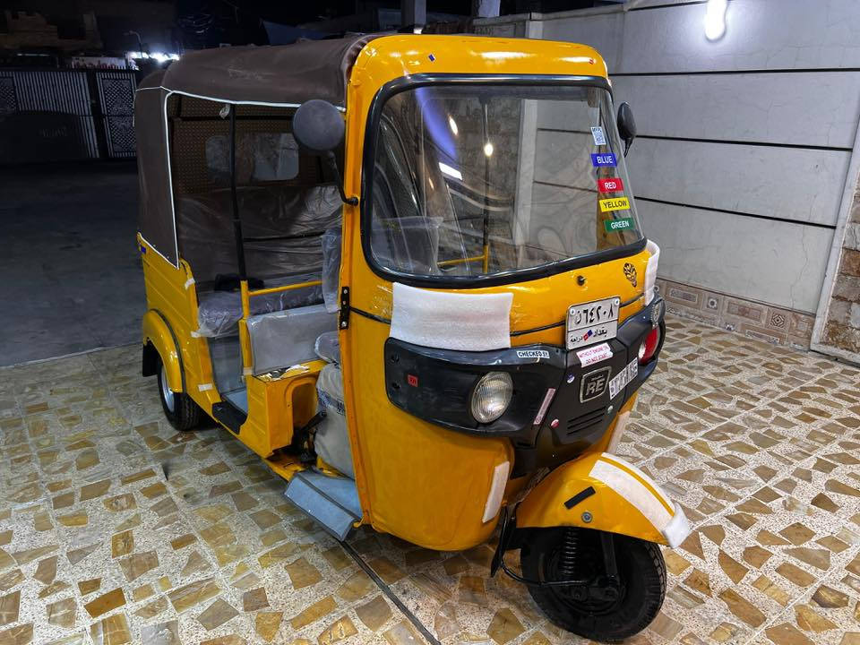 تكتك رقم وسنويه 2019 شهر 12 تحويل ثاني يوم مكفوله من صبغ وضربه محرك لاتنقيص ولاتبخير نصبتهة تخبل تراي زيرو وجاهزة تخم تاير جديد دوشمة تخم سفريات مال كوستر كهربائيات شغاله تكتك جديدة بمعنه الگلمه هاتف *********** مكاني بغداد المعامل⚡️
