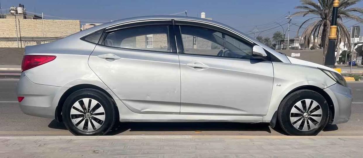 اكسنت ٢٠١٣ خليجي للبيع
-محرك ١٦٠٠ 
-كامرة خلفية وشاشة
-رقم كربلاء اصولية بالكامل باسمي
-سنوية ٢٠٣٠ ورقم الجديد
-ماشية ٣٣٣ ولكن المحرك مبدل

العنوان كربلاء / السعر ٨٨ وبيه مجال
التواصل على الخاص كربلاء, العراق


**إذا كنت صاحب هذا الإعلان وتريد حذفه لأي سبب، رجاءا أرسل رسالة إلى الدعم الفني**