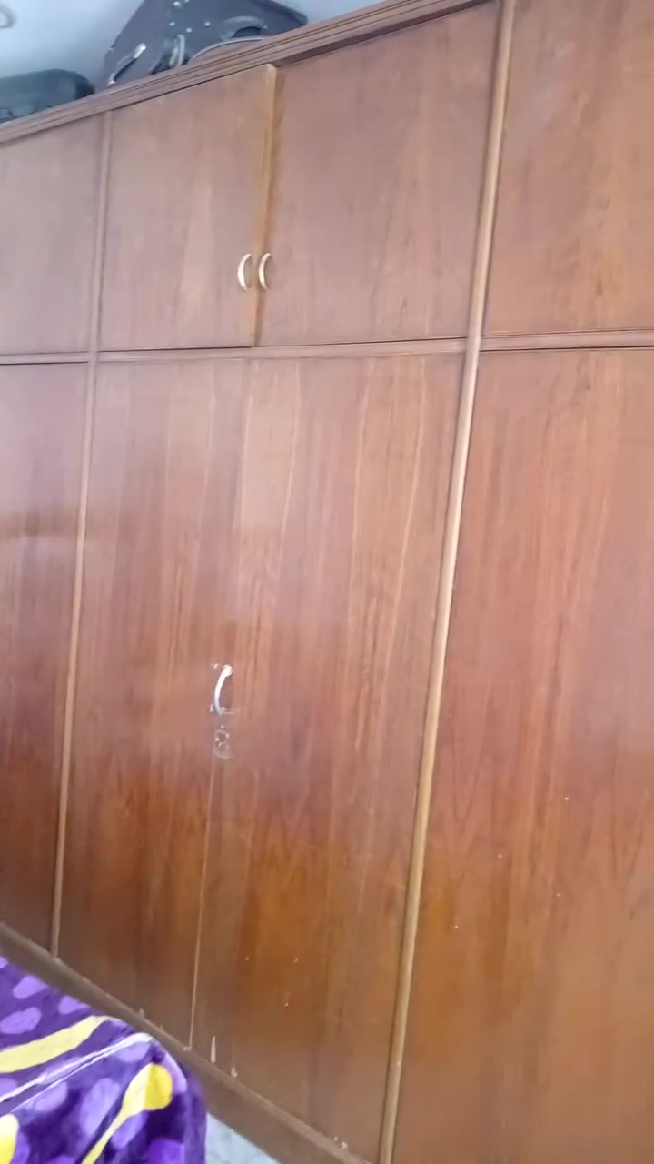 سلام عليكم غرفه خشاب صاج تسكام سعره ٦٥٠ وبه مجال قليل ودوان هم تسكام ١٣ مقعد مسويته ب٨٠٠ رايدينه ب٤٠٠ نهايته


**إذا كنت صاحب هذا الإعلان وتريد حذفه لأي سبب، رجاءا أرسل رسالة إلى الدعم الفني**
