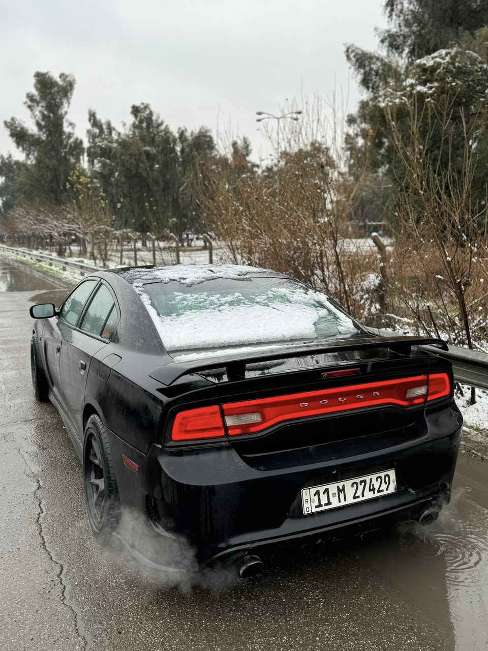 السلام عليكم
جارجر RT 5700 دايتونا اصل 2013  تسلسل 1411/3000 بالعالم 
5 حبات فقط بالعراق من هذا الاصدار 

المواصفات المعروفه فول عدا الفتحة 
شاشة كبيرة 
شفتات 
كشنات مخمل مختم دايتونا 
نظام سماعات beats
السياره بيها هواي مواصفات ومعروفه بهذا الموديل 
عليها ادامة كامله للمكينه 
ولف ريسنك 
بلكات مشلن 
وادامة كامله ماتحتاج اي صرف 
كير ومحرك شرط ترايك للبصرة 
عليها ويل 2023 
طخم تايرات جديد امامي 45 خلفي 75
كت كامل srt بدلته جديد
دعاميه اماميه جديده 
مازدات W مال كصه 
نقوصاتها فقط صدر امامي تحتاج نص عمر انطيك واعاده صبغ الجاملغ الخلفي لان فاطر القديم 
السيارة حادثها كما موضح بالصور بيها 3 قطع صبغ بابين وجاملغ خلفي بدون حادث وجاملغ وبنيد تبديل بدون صبغ بيدي بدلتهن علمود اللون جان مو مطابق 

رقم بغداد هزه وسنويه جدد بأسمي تحويل مباشر 

مكان السياره موصل 
تفاصيل اكثر عن السياره والسعر واتساب واتصال ***********
