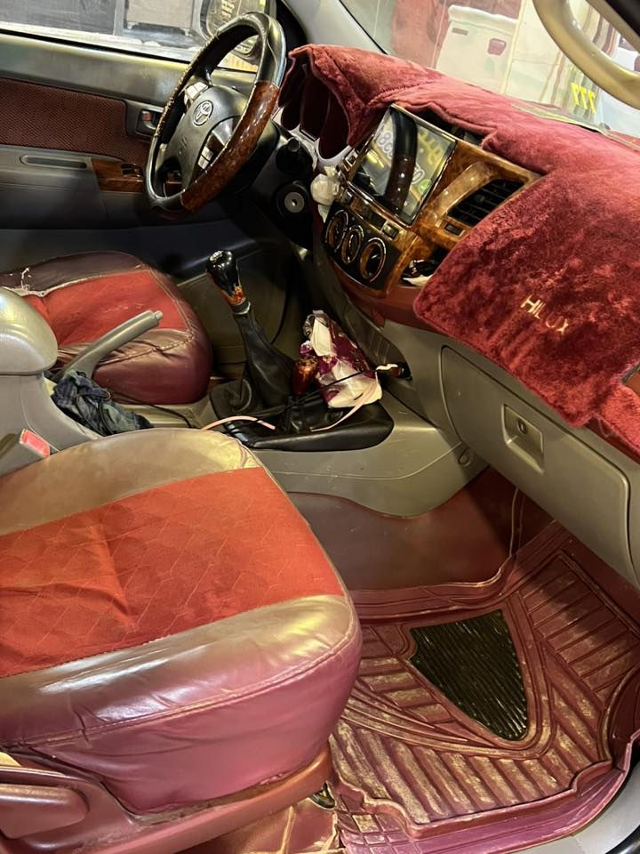 للبيع تيوتا موديل 2010رقم اربيل مكفوله عدا المحرك مفتوح مكان الفلوجه رقم الهاتف ***********
