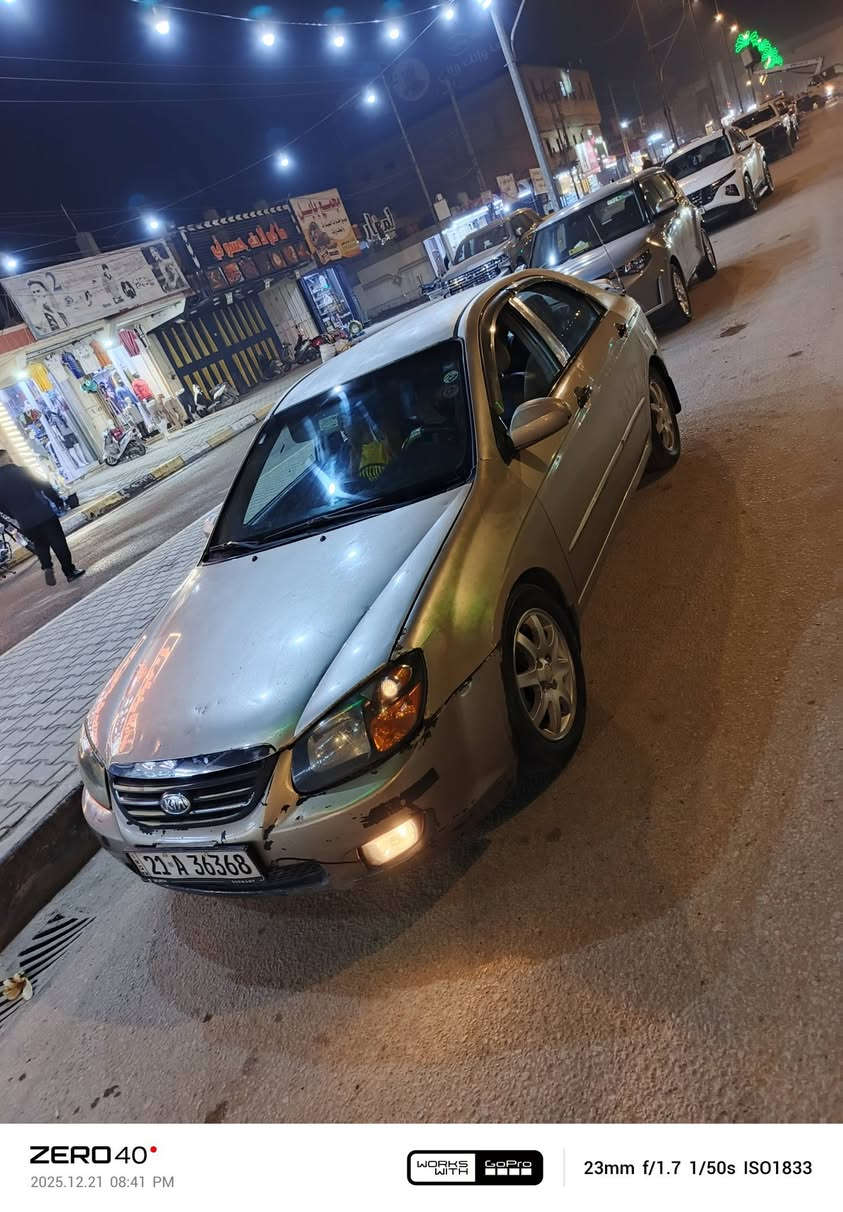 سلام عليكم اخوان سبكترة لبيع  محرك 2000 جديد سيارة خير من الله موديل 2005 سيارة رقم سليمانية سنوية 2030 رقم دولي حدادية 100/85 كهربايات كلهة شغالة تخم تاير جديد  كير محرك خير من الله محركهة جديد لا تنقيص ولا تبخير سيارة جاردة وبيهة اماكن معجون كشر اكفلك كص وعيب شرعي فقط سعرة 65 وبيهة مجال بسيط /***********
