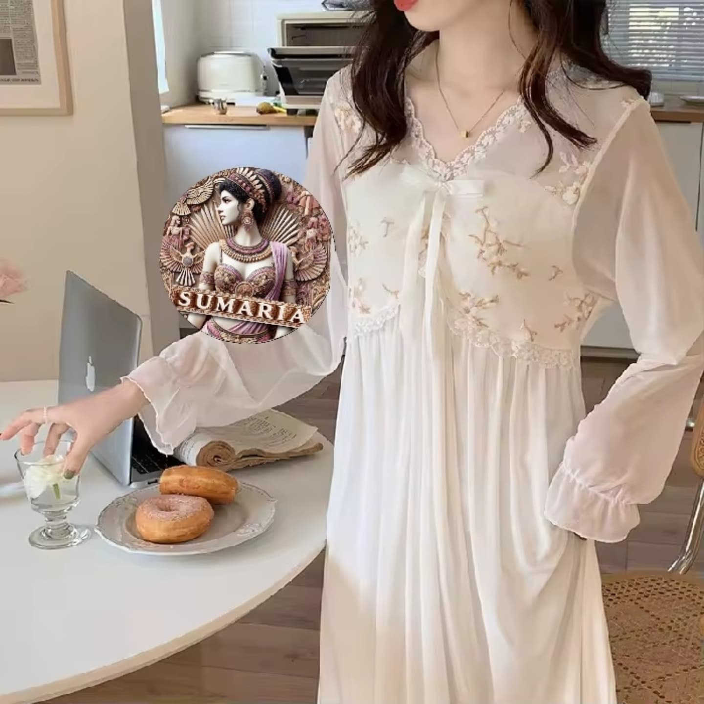 ثوب قطن ودانتيل خرافي! 😍  ناعم جدًا وأنثوي، تصميمه مستوحى من العصر الفكتوري.  فعلاً قطعة فنية،
 لأنكِ سومرية...كوني مُختلفة ✨👑
 

 #أناقة #فساتين #موضة #جمال #ملابس #بغداد_بصرة_موصل_كربلاء_اربيل_نجف_الكوت_السماوة_تكريت_ديالى_حلة_نجف_الانبار_ديوانية 
#العراق #بغداد #مكياج
 #أزياء #موضة #فساتين #العصر_الفكتوري #عرايس #عروسة #عرائس


**إذا كنت صاحب هذا الإعلان وتريد حذفه لأي سبب، رجاءا أرسل رسالة إلى الدعم الفني**