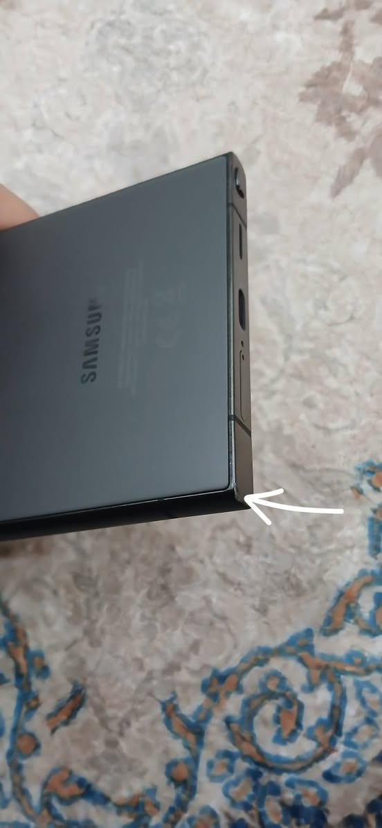 مرحبا. S24 Ulta.256 GB جهاز نظيف ولله بس هاي بالصوره بي شخطه صغيرةڪلش وممبينه ابد. 
ملحـقاته ڪامله كارتونـه و شاحنه45 وات ويا 3 ڪفرات حلوات وبي لاصق شاشه جديد لبارحه خليته. ب 1ملليون وبي مجال هواي. 🤍


**إذا كنت صاحب هذا الإعلان وتريد حذفه لأي سبب، رجاءا أرسل رسالة إلى الدعم الفني**