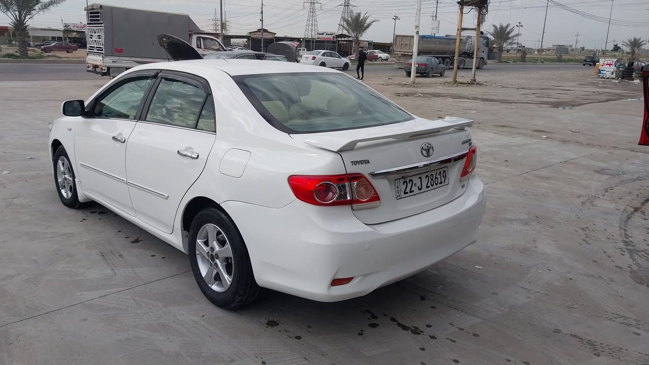 تويوتا كورلا.   السعر 125 ورقه
موديل 2012 خليجي محسن محرك 18 ما مفتوح كيرتوماتيك محرك شرط صبغ بيها جاملغ ونص بوند ونص جاملغ خلفي بدون دواخل شرط رقم اربيل دولي سنويه 2030 عنوان موصل برطله رقم الهاتف ***********/***********
