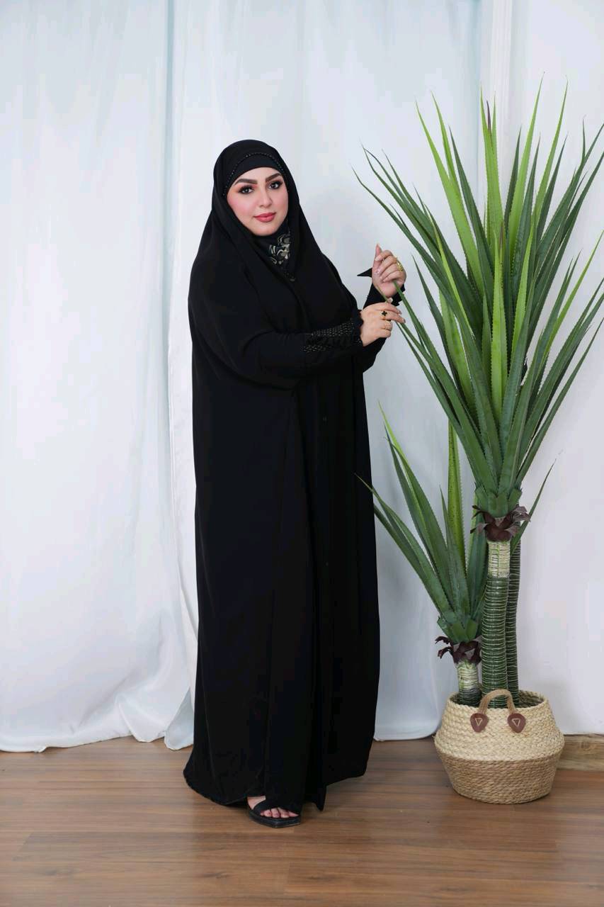 ✨جديدنـا و حصري😍
العبائات الراس ماركة الذهبي🥰

←فصال : عبايه تڪون فصال جامعي قطعه وحدة من ظهر تڪون فري سايز تناسب ڪافة القياسات حتى القياسات الخاصة

←أقماشتها : جرحيت سواد جداً فااحم ڪوالتي عالي

متوفر من طول 150 الى طول 170

💸 السعر :- 45 الف فقط ✅ مع التوصيل