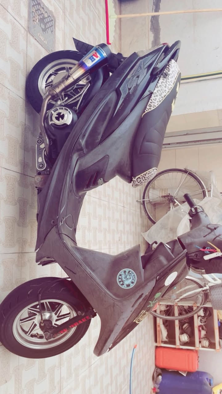 1. الدراجهه مكفولهه من التاير للتاير🔥
المحرككك بلاد 49 بلاد كفاله 
الدراجههه مختمههه ختم واحد وياها المحرككك ختم واحددد الدراجهههه مزودده ويل 
رياضي مععع صلنصههه صوتها رعيدد
يداتتت بريككك + دمامم + كلجاتهاا شلعهةة ومعدل 
+الدراجههه امولحههه ونضيفههه مكفوله محرككك مامفتوحح فول نشاطط وشلعههه
مابيها اي نقوصاتت الدراجه موشمههه وحلوه 
وكدامكك محرك مكفول 
سعرها 725 وبيها مجال قليل المااا يشتري لا 
واتساب ***********
يجيني خاااص ابداً مكاني تحرير بعقوبه
