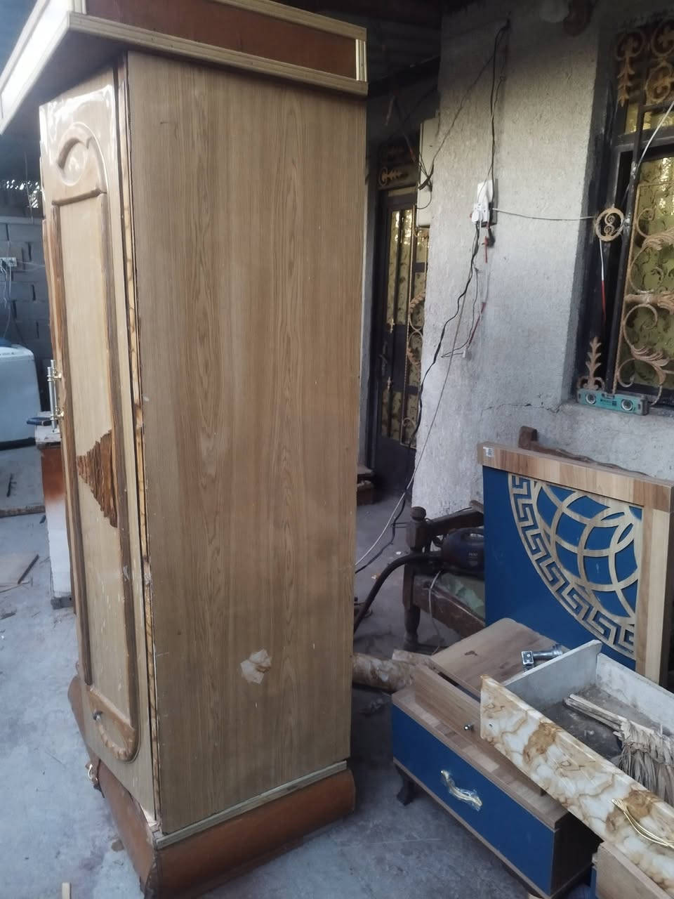 يا الله كنتور بابين ماليزي جرار جوه وخانه فوك سعر 70الف  مكاني ابو غريب الشهداء شارع السكلات  ***********
