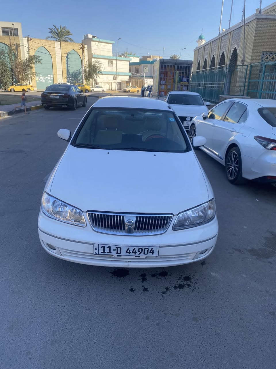 السلام عليكم 
للبيع سني ياباني اصلي ٢٠٠٩
بسمي تحويل مباشر
كير محرك حداديه تخم تاير كفاله تبريد ثلج كامره 
بيها حادث بالصندوق بسيط 
بيها أربع قطع صبغ فقط 
جاهزة السيارة ما تصرف عليها لو ربع 
مكان السياره بغداد الاعظمية 
السعر ٩٥ 😘
***********
***********
