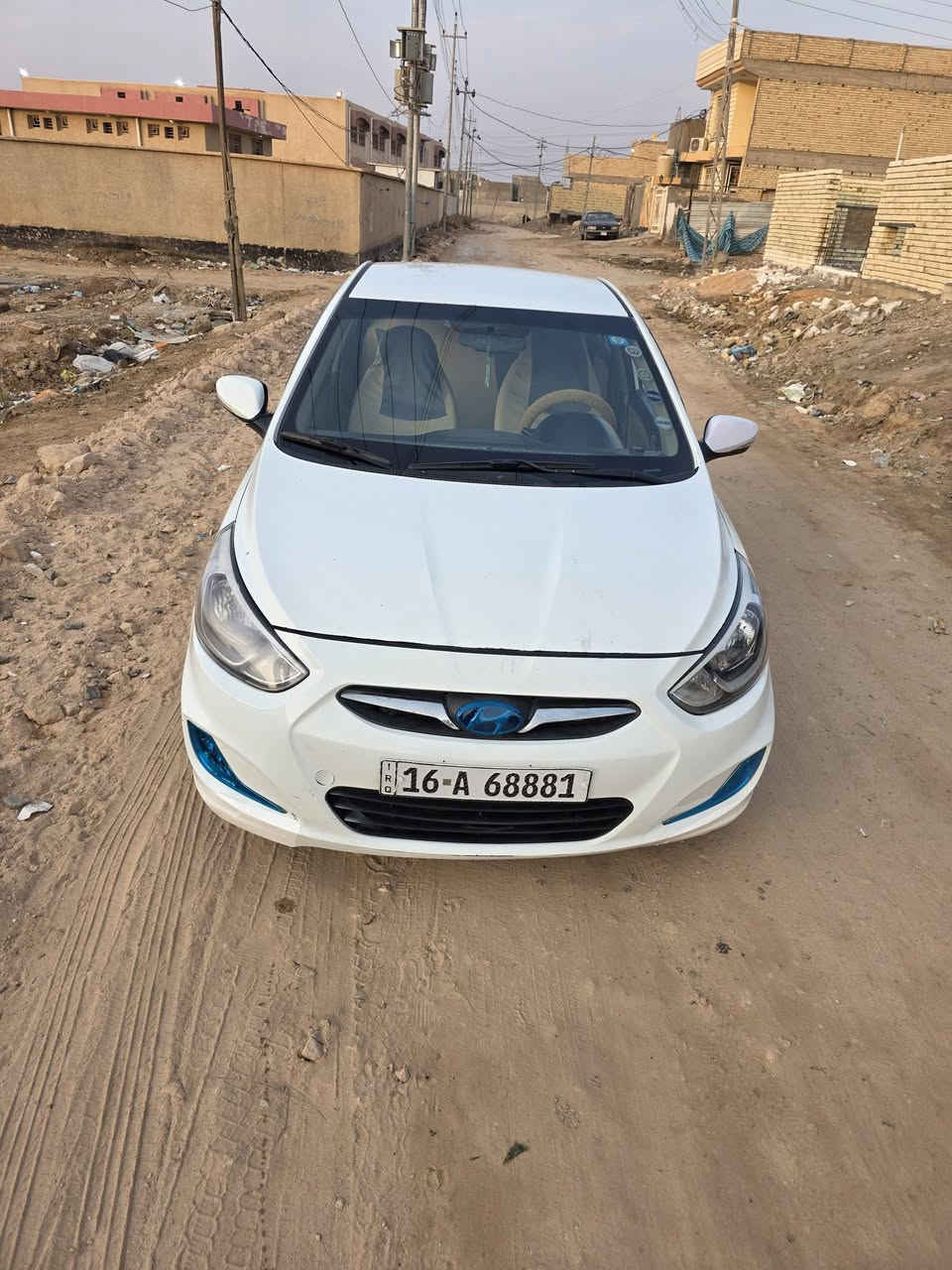 هونداي اكسنت موديل 2016 وارد خليجي مكينه 1600 دوش مواصفات السياره شاشه تجوه بلكشن اشاير بلمري حساس خلفي ابريك اي بي اس السياره جاهزه مكينه اوكير وحداده اوتخم تاير تبريد كهربائيات كله بشرط تحويل مباشر علمآ السياره بيه قطعتين صبغ بدون اظرار داخليه السعر 94 للاستفسار *********** مكان السياره كربلاء اخوان غير متواجد على الفيس
