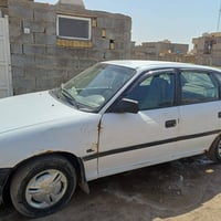 من رخصت الادمن المحترم اوبل استرا موديل 92 سيارة جاهزة كير عادي بسمي ا...