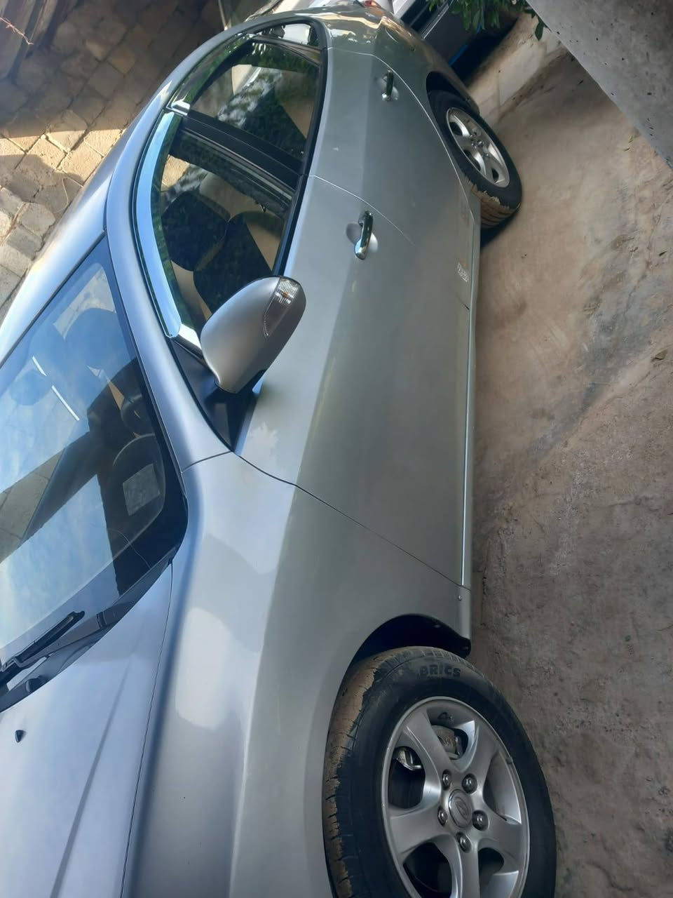 السلام عليكم
هونداي النترا موديل٢٠١١ رقم انبار الماني الجديد السياره مثل متشوفون كدامكم السيارة نظيفه وبدون أي ضربه وسونار موجود بيها فقط بارد بسيط السيارة جاهزة من كلشي مابيها أي نقص 

تخم تاير جديد
كير ومحرك شرط الفحص
تحويل مباشر ثاني يوم 

العنوان جزيرة الرمادي البوذياب قرب المحطة ألاولى
رقم الهاتف ***********
