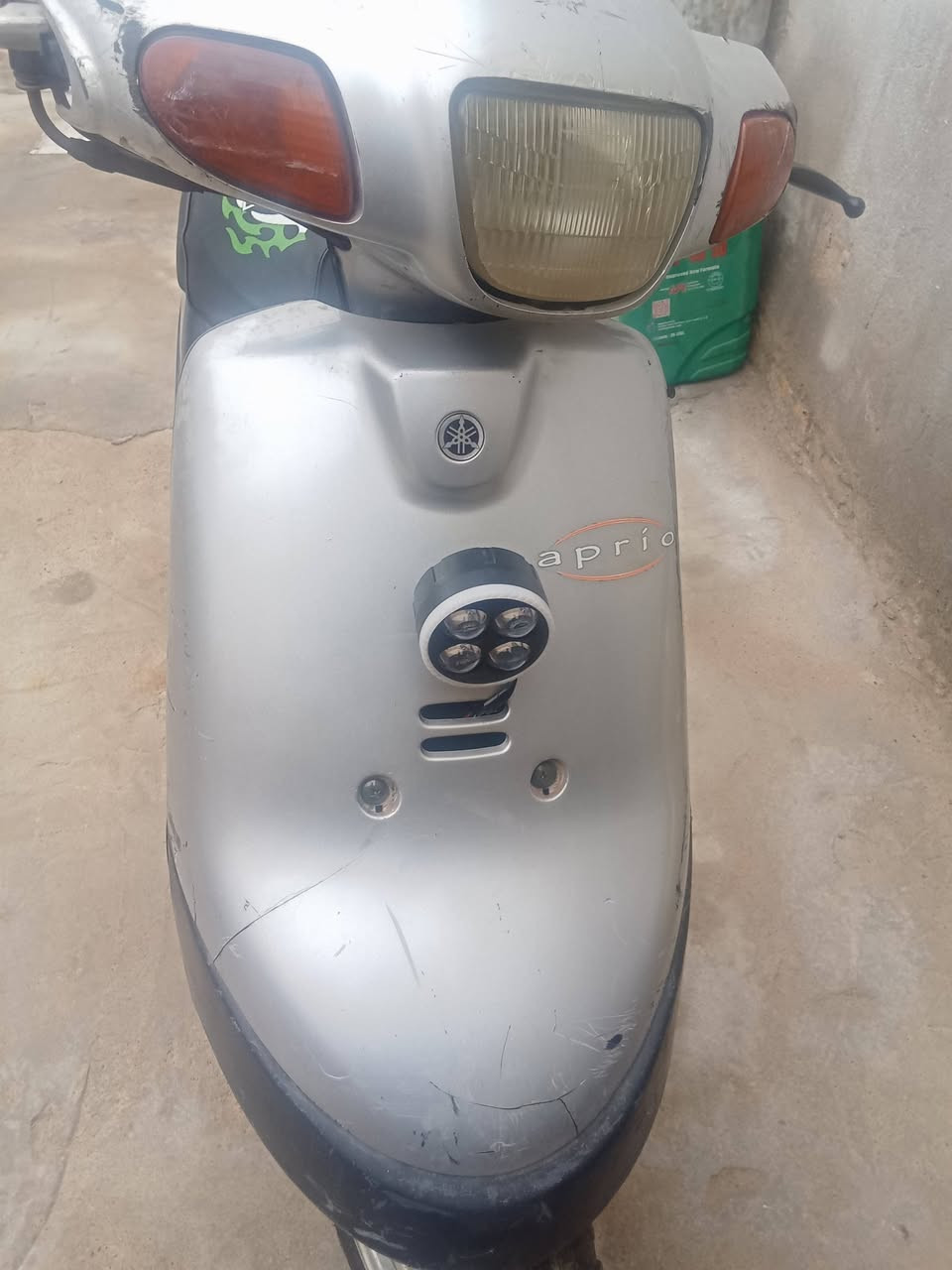 السلام عليكم بسبب الوعود الكاذبة يعني ماتشتري لاتواعد دراجة بترة خطين للبيع اومراوس حسب القناعة دراجة جاهزة كهربائيات شغالة لايت بك لايت اشاير سلف هندر كلة شغال كفرات اصلية دراجة مفتوحة بوشة وبستم نهضة وسحب خير من الله دك 60 مكاني ناصرية مركز سعر الدراجة 275 وبيها مجال والشراي بي خير ويدلل الدراجة صالنصة مزروفة يعني تبدل بس الصالنصة
*********** اتصال او وتساب
