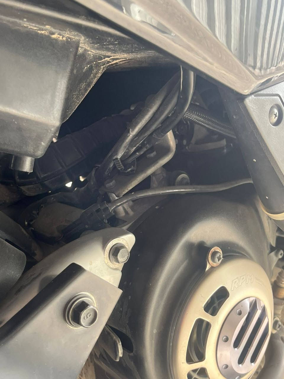 سىلام عليكم شباب جيتي ار مكفولة   دراجة خير من الله كفرات مختمة كلة بلادي سعرها ٩٥٠ بيا مجال  سبسب  البيع  اريد اخذ اكبر مكاني بياع. ***********
