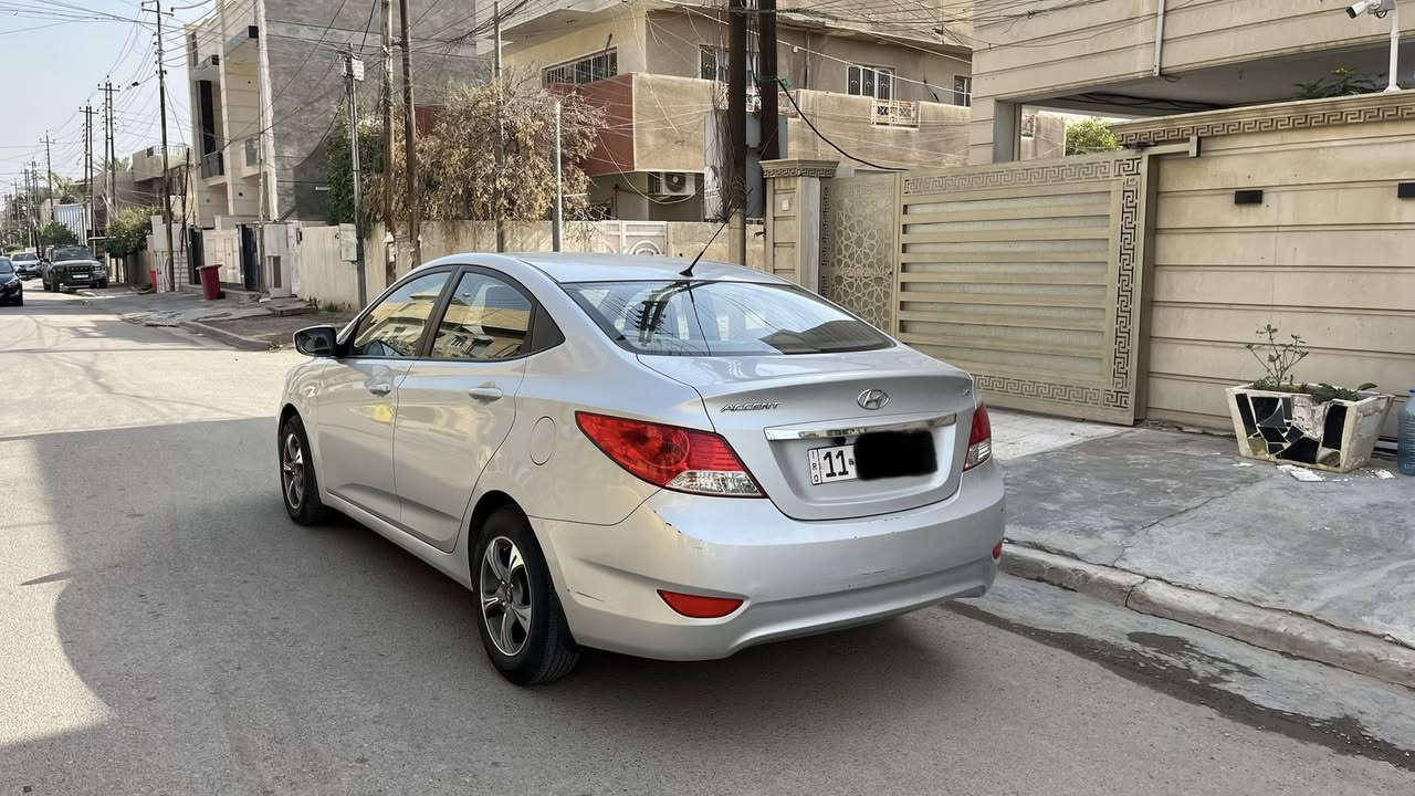 اكسنت للبيع موديل ٢٠١٥ بأسمي بغداد  السعر11000$ للاستفسار على الرقم***********
