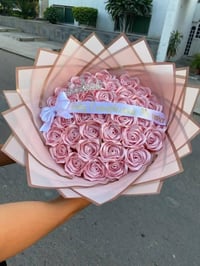 باقات ورد • ٢٠ وردة • جميع الألوان