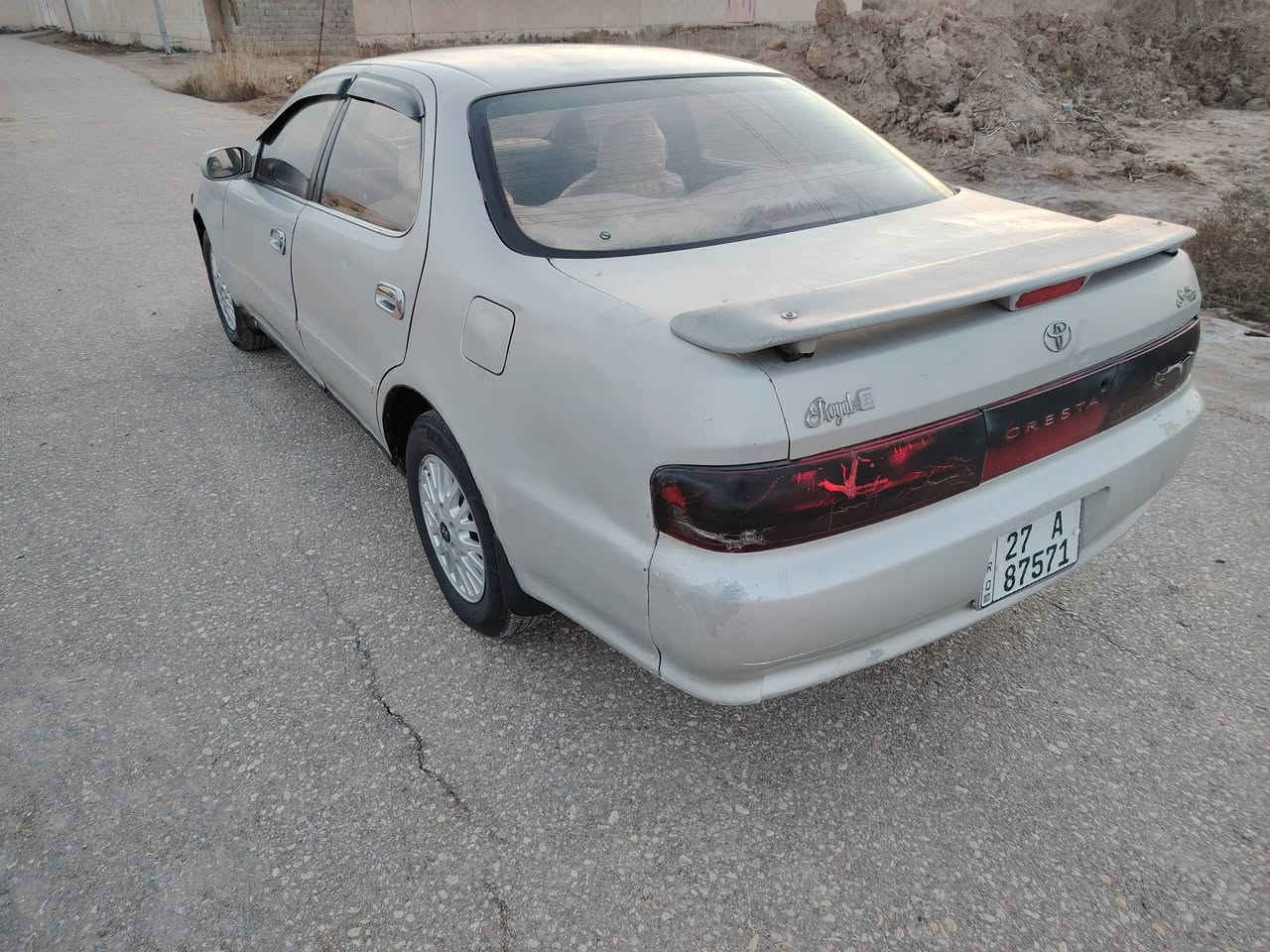 #السلام_عليكم
للبيع كرستة نفخ موديل 1993 رقم ذي قار أنكليزي مشروع وطني تتحول بكل المحافظات السنوية بعدها مامنتهية مجددة لل2029 راعيها الشرعي يمي بنفس المنطقة وعدنا بيها وكالة عامة

مكفولة من الكص والنقل جثة والعيب الشرعي وبيها كتاب فحص سونار من (كريم حسون) مكفولة من اي ضربة بالداخل اقصد الحوض مال الجنطة وحوض البجم والبرانكيت والتكم شرط كلهن مابيهنا أي ضربة

  بيها طخات خارجيات فقط الكير والمكينة ونجي

الحدادية نظيفة خيرمنالله كهربائيات شغالة

دواخلها ودشبول حلوات البطاين كلهن حاوية كلش نظاف

سيارة جاهزة مابيها نقص

السعر مال البيع ب 48 ورقة

العنوان ناصرية الغراف الشارع العام

اتصال / ***********
