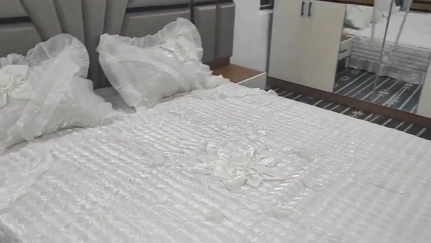 سلام عليكم غرفه تركيه استخدام سنه تقريبن كلش نضيفه سبع قطع سعر 650


**إذا كنت صاحب هذا الإعلان وتريد حذفه لأي سبب، رجاءا أرسل رسالة إلى الدعم الفني**