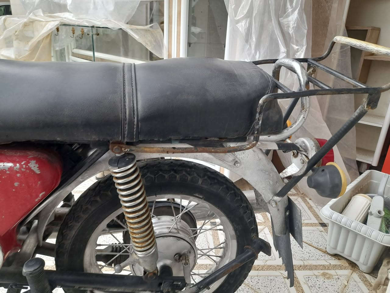 سلام عليكم موطور 81 MZ الألماني 
نضيف حيل للستفسار ‏(‪0781 607 0257‬‏)
