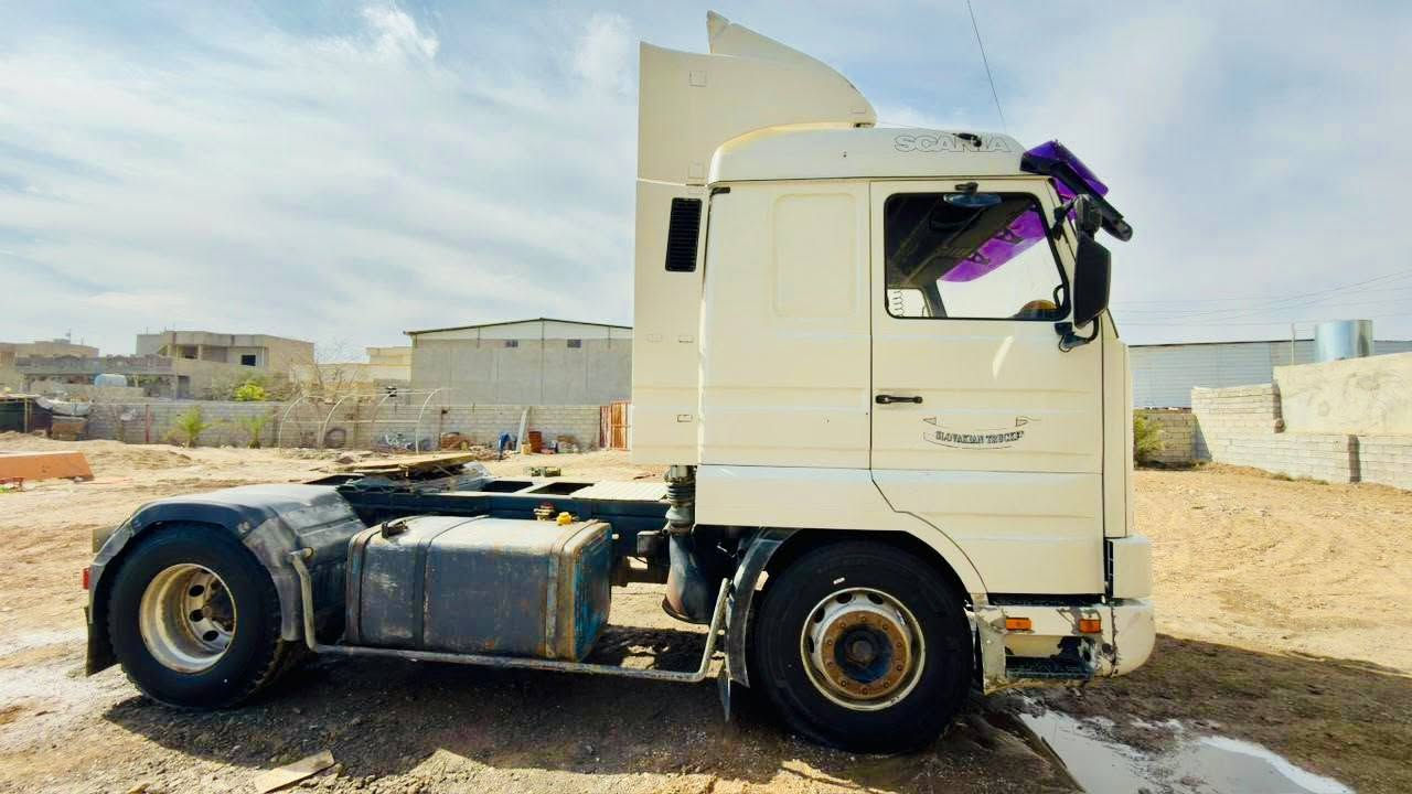سكانيا 113 380M كهربائي محرك فحمي مثبته صهريج رقم أ نينوى السيارة نضافه فول للبيع ***********
