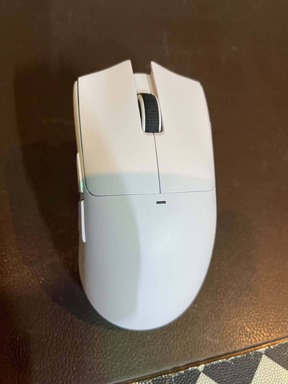 ماوس الألعاب الخفيف ATTACK SHARK X11، بدقة 22 ألف نقطة في البوصة، مزود بمستشعر بصري PAW3311 وخمسة أزرار قابلة للبرمجة، متوافق مع أجهزة الكمبيوتر الشخصية وأجهزة ماك، باللون الأبيض.


**إذا كنت صاحب هذا الإعلان وتريد حذفه لأي سبب، رجاءا أرسل رسالة إلى الدعم الفني**
