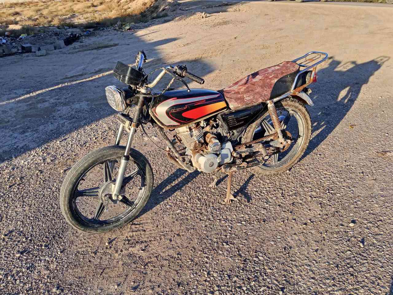 دراجه للبيع 4 نمر سلف اوراق اصولي يحتاجلها شوي ترتيب ***********
