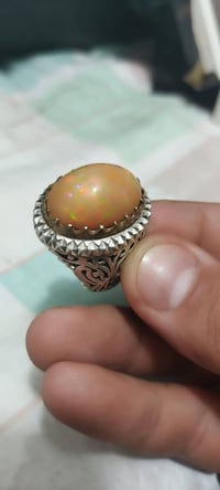 حجر اصلي • للبيع