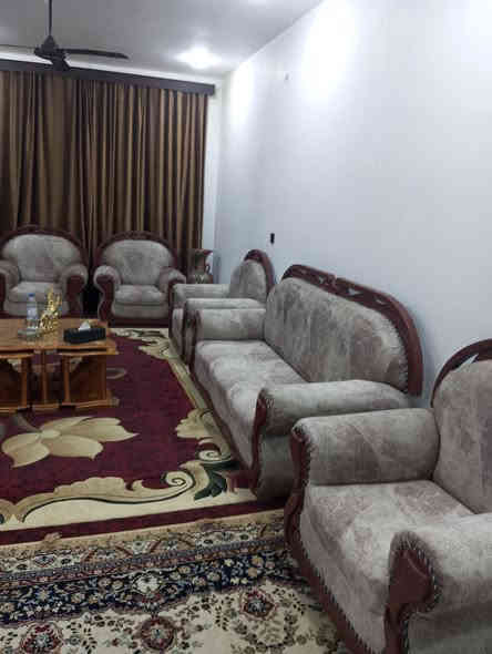 السلام عليكم تخم للبيع جديد غير مستعمل 6مقاعدالسعر 750وبي مجال مكاني حله حي الجزائر ***********
